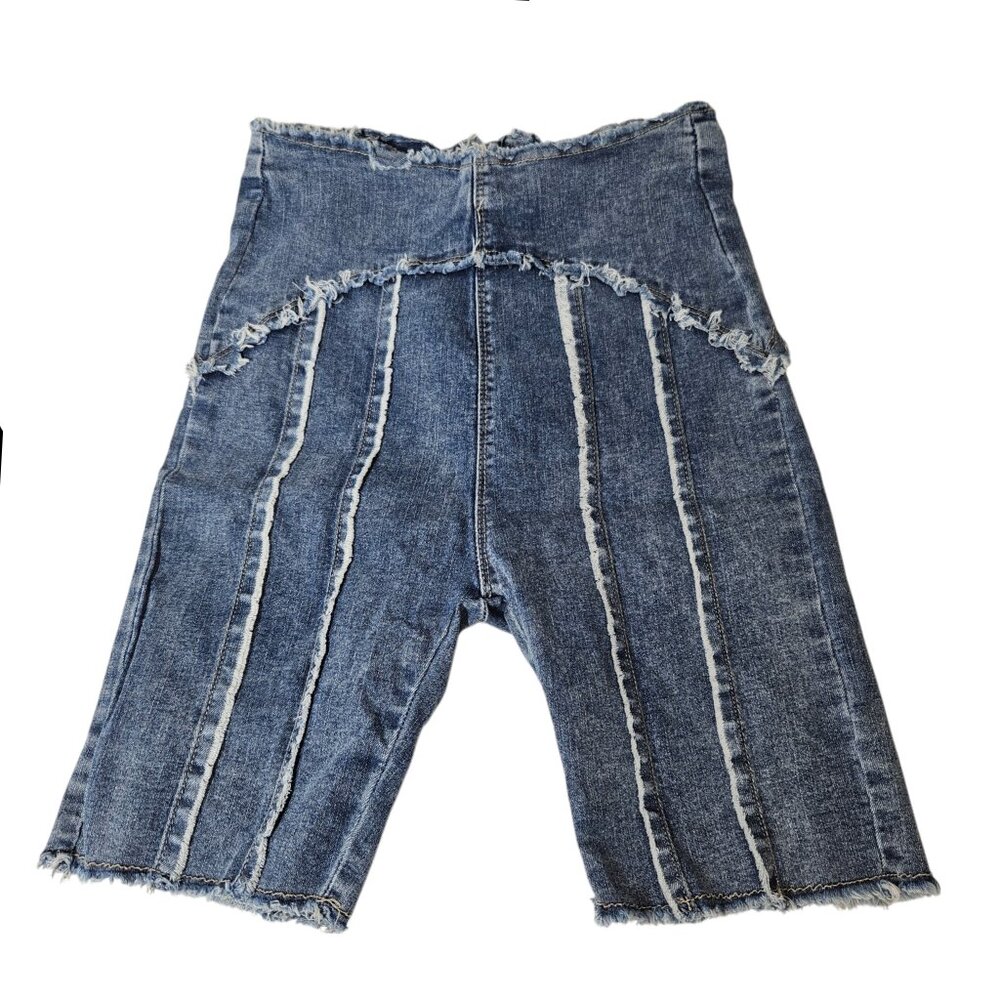 MISS8 (Mi558) Los Angeles High Waisted Denim Shorts Raw Hem Distressed Size M